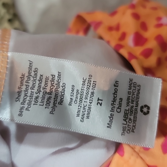 Girls swim suit 2t - Picture 4 of 4